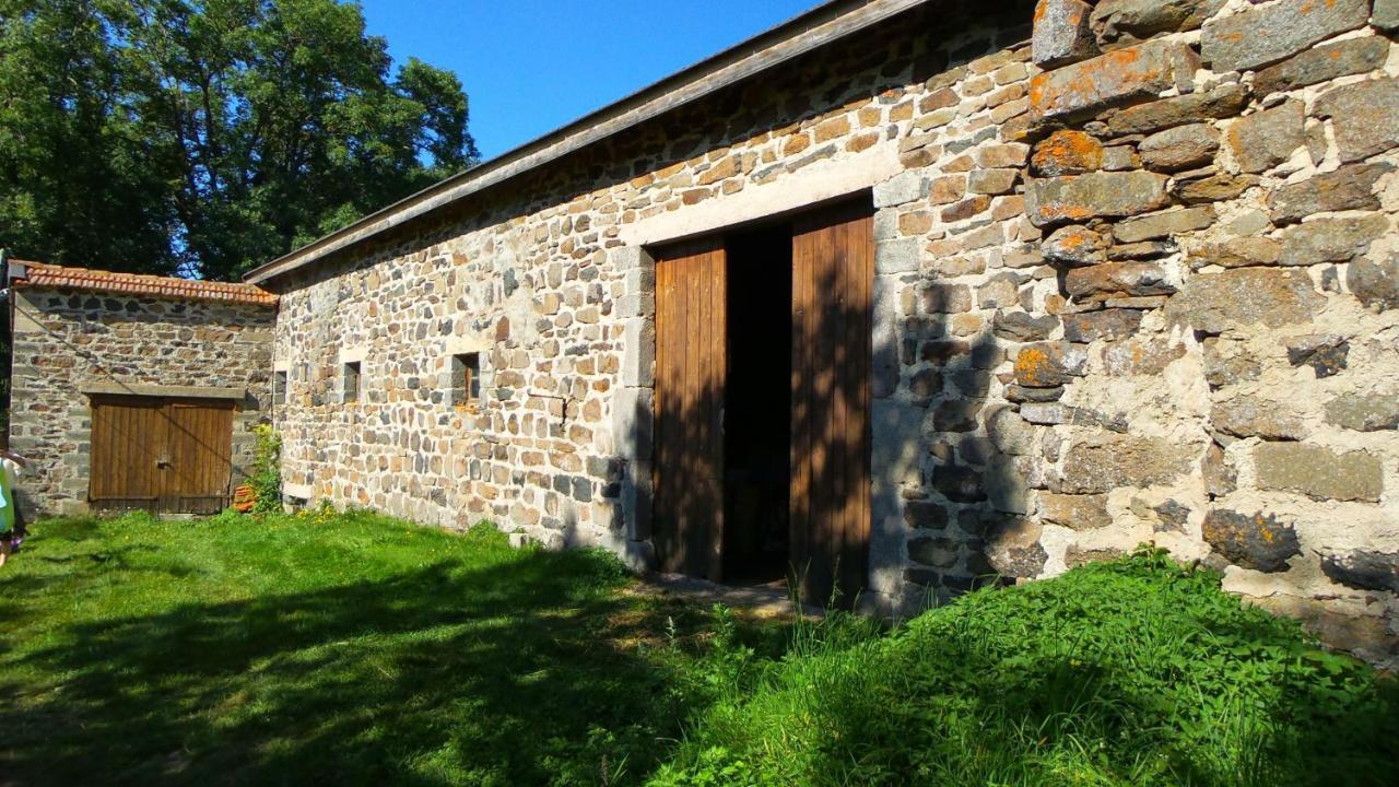 Maison de famille au plateau du Mezenc Les Vastres Extérieur photo
